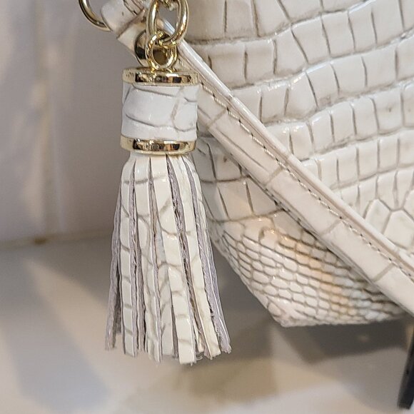 Brahmin Kayla Coconut Melbourne Clutch Wristlet EUC - Picture 14 of 15